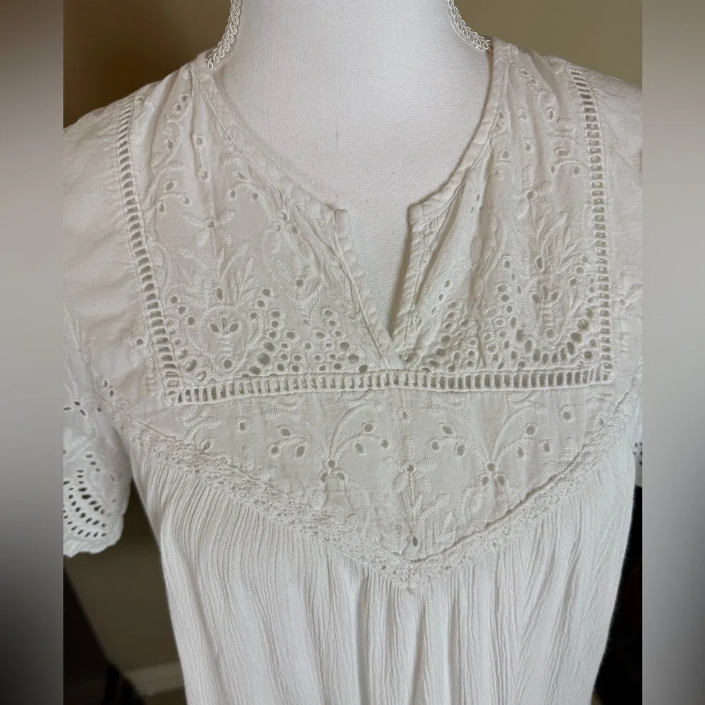 Knox Rose size small lace top - Picture 7 of 11